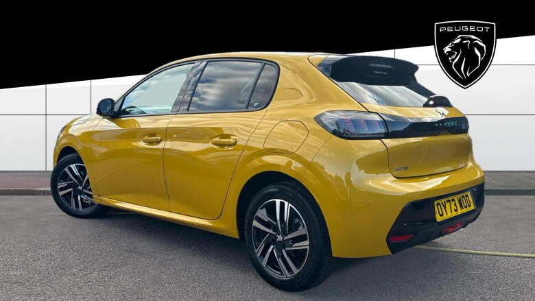 Peugeot 208 1.2 PureTech 100 Allure Premium + 5dr Petrol Hatchback